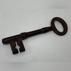 Vintage 1800s 19th Century Antique Solid Barrel Hand Wrought Iron Skeleton Key